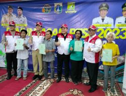 Tuntaskan PTSL 2023, BPN Jakarta Utara  Serahkan 1.228 Sertifikat PTSL ke Warga