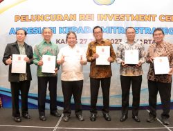 Enam Pejabat Kementerian ATR/BPN Raih Penghargaan dari DPP REI