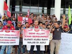 Ratusan Buruh Koperasi TKBM KKR Gelar Unjuk Rasa di Kantor Gubenur Kalbar