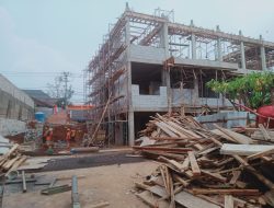 Proyek Pembangunan Kelurahan Rangkapan Jaya Kejar Target Tepat Waktu