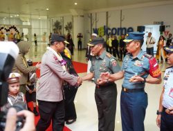 Irjen Pol Nanang Avianto, Kapolda Kaltim yang Baru Tiba di Bandara SAMS Sepinggan Balikpapan