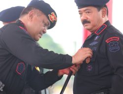 Menteri Hadi Tjahjanto Dianugerahkan Menjadi Warga Kehormatan Utama Korps Brimob Polri