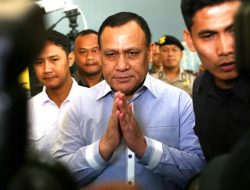 Jokowi Teken Keppres Pemberhentian Firli Bahuri Sebagai Ketua dan Anggota KPK