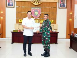 Menteri ATR/BPN Serahkan Sertipikat Tanah Markas Kogabwilhan II Kutai Kartanegara