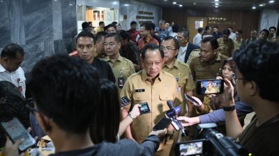 Tak Ingin Halangi Hak Politik, Mendagri Minta Pj. Kepala Daerah yang Ingin Maju Pilkada Sampaikan Pengunduran Diri