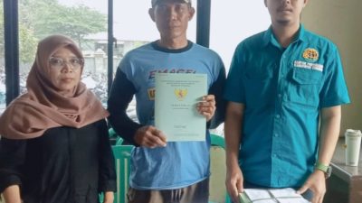 Kantah Kabupaten Cirebon Bagikan 231 Sertipikat PTSL PM di Desa Bringin