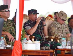 Panglima TNI Pantau Latihan Penerjunan Lintas 16 Negara