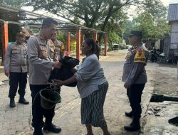 Binjai Dilanda Banjir, Kapolres Binjai Ulurkan Bantuan kepada Masyarakat Terdampak