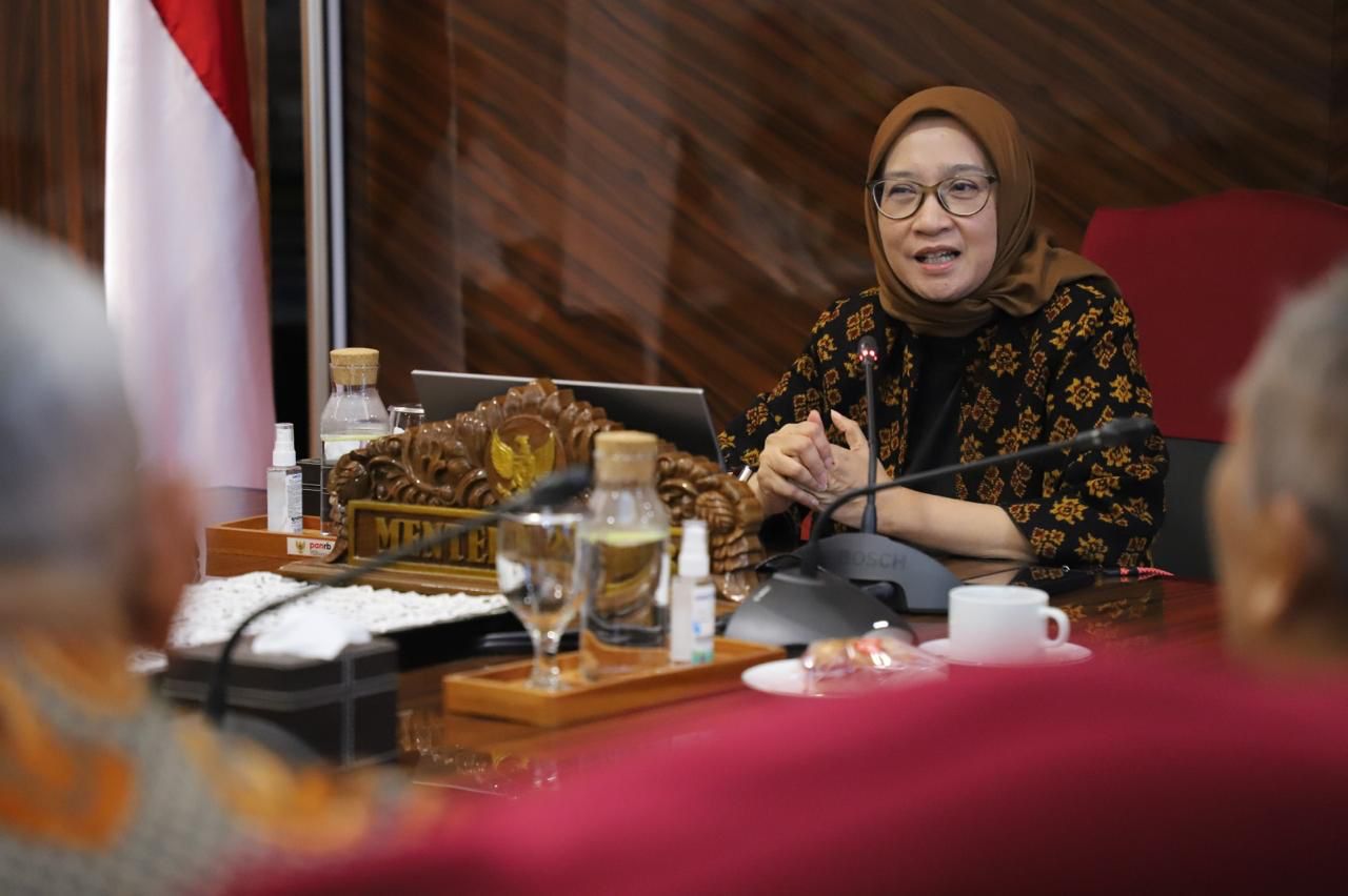 Ciptakan Birokrasi Bersih dan Berintegritas, Menteri Rini: Pengelolaan Konflik Kepentingan Jadi Kuncinya